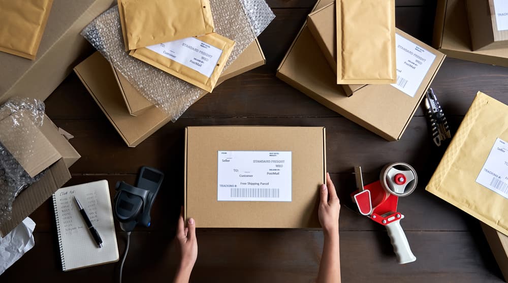 Corrugated cardboard packaging